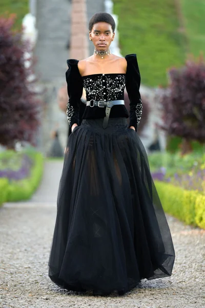 Look 66